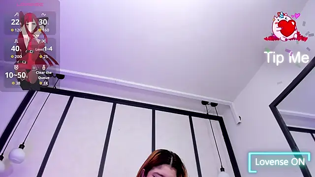 sophia blade  online show from 04-20-26, 06:42