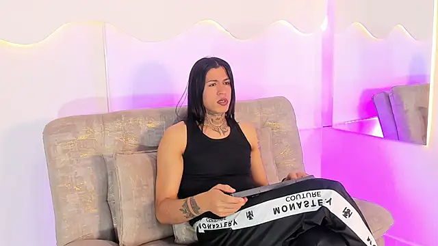 Aohomlester  online show from 07-23-26, 01:20