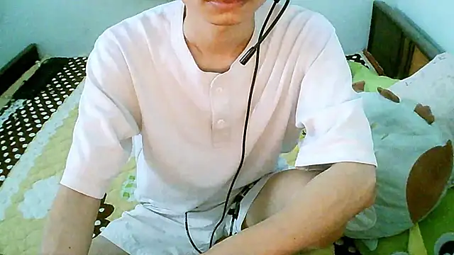 Snapshot of Kangc369 chatting on 05-04-26, 06:53 Kangc369 online show from 05-04-26, 06:53