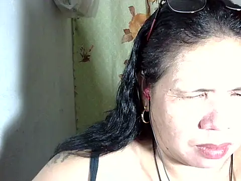 HottyCurlyPeanut online show from 04-24-26, 01:57