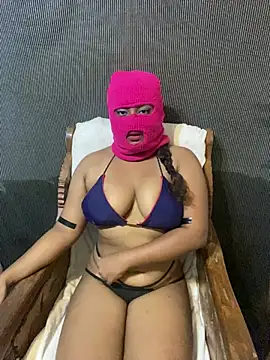 peacheypink online show from 05-13-26, 02:47