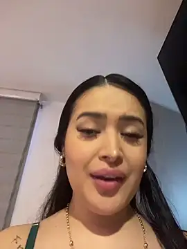 Snapshot of Sara_fun chatting on 11-08-25, 04:07 Sara fun online show from 11-08-25, 04:07