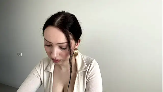Snapshot of Meow_Alika chatting on 06-11-26, 12:03 Meow Alika online show from 06-11-26, 12:03