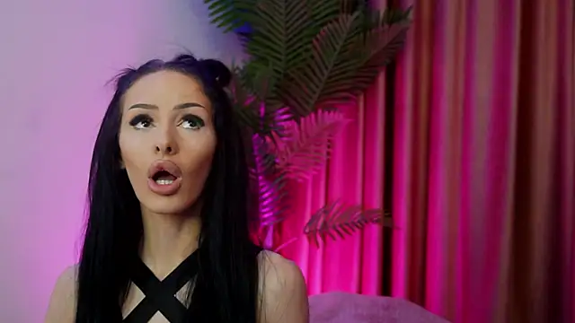 EvePosh online show from 04-22-26, 06:16