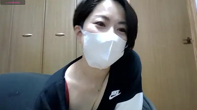 Snapshot of rin2432 chatting on 05-07-26, 12:27 rin2432 online show from 05-07-26, 12:27