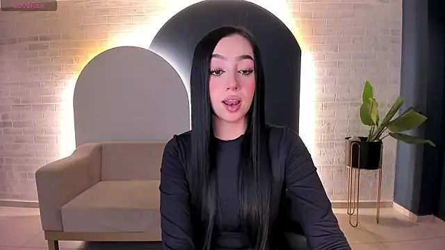 PaulineSanz online show from 06-01-26, 07:15