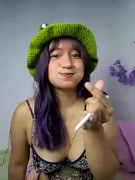Snapshot of LunaaMarshmallow chatting on 04-21-26, 01:53 LunaaMarshmallow online show from 04-21-26, 01:53