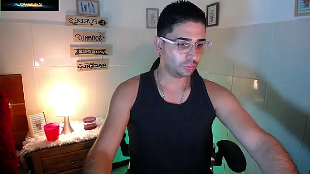 Snapshot of andders_ chatting on 05-26-26, 12:06 andders online show from 05-26-26, 12:06
