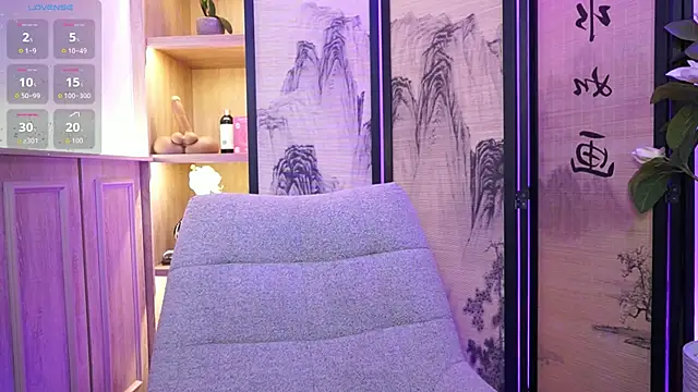 AlinaBennet  online show from 07-29-26, 11:52