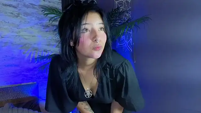 lsa dolly nyx online show from 04-23-26, 07:27