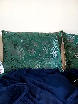 anal bitch9 online show from 04-18-26, 07:34