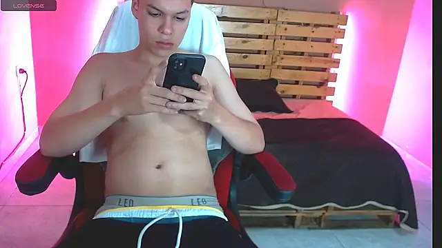 Snapshot of samstyxx chatting on 06-01-26, 10:11 samstyxx online show from 06-01-26, 10:11