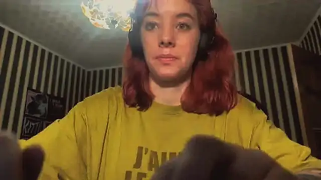 amberrrdolll  online show from 05-03-26, 12:49
