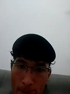 Alexsextenta online show from 04-17-26, 02:36