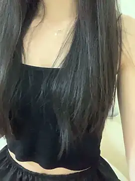 Snapshot of Summ_vn chatting on 04-29-26, 03:43 Summ vn online show from 04-29-26, 03:43