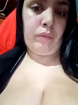 Snapshot of melones3 chatting on 06-11-26, 06:55 melones3 online show from 06-11-26, 06:55