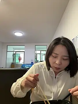 lisha521 online show from 05-28-26, 04:32