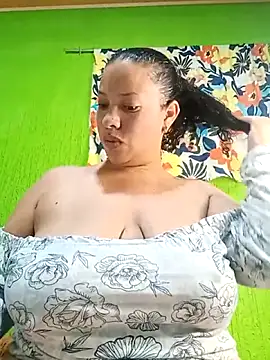 DivaCaliente1 online show from 05-08-26, 04:29