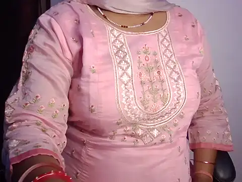 Hotty Bhabhi1 online show from 04-21-26, 05:14