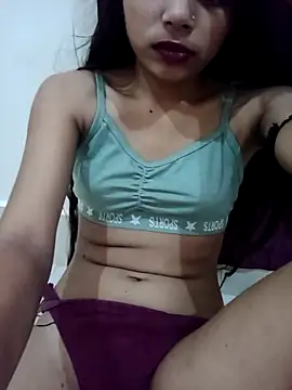 Snapshot of Riya_rani7 chatting on 04-23-26, 01:29 Riya rani7 online show from 04-23-26, 01:29
