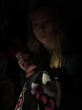 Spoilmedaddy732 online show from 04-19-26, 03:22