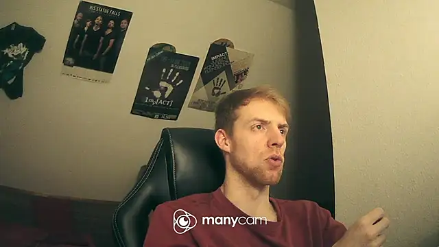 Snapshot of Milkyman7 chatting on 12-03-24, 08:17 Milkyman7 online show from 12-03-24, 08:17