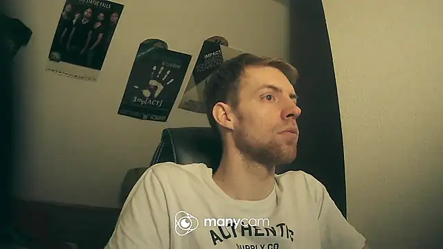 Snapshot of Milkyman7 chatting on 03-09-25, 12:31 Milkyman7 online show from 03-09-25, 12:31