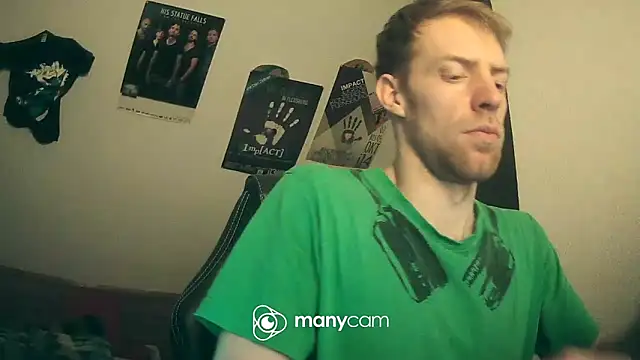 Snapshot of Milkyman7 chatting on 03-17-25, 09:34 Milkyman7 online show from 03-17-25, 09:34