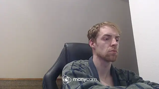 Snapshot of Milkyman7 chatting on 10-18-25, 09:15 Milkyman7 online show from 10-18-25, 09:15