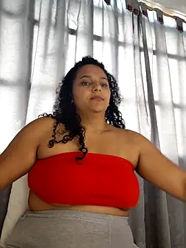 Snapshot of manuboobss chatting on 05-11-26, 02:45 manuboobss online show from 05-11-26, 02:45