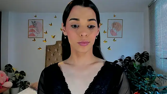 bella grego online show from 07-08-26, 02:21