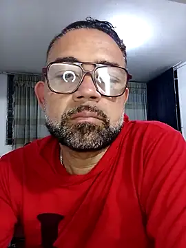 Snapshot of CarlossexVen chatting on 04-24-26, 03:09 CarlossexVen online show from 04-24-26, 03:09