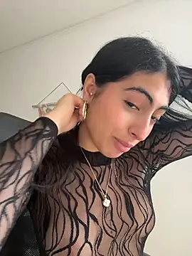 Lily Rush online show from 06-19-26, 02:32