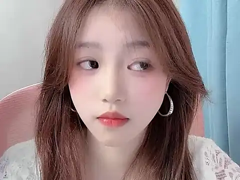 TwinXXbaby online show from 04-17-26, 09:45