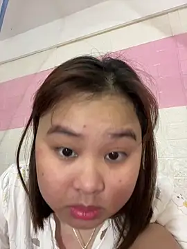 NhungNhun789 online show from 04-18-26, 09:24