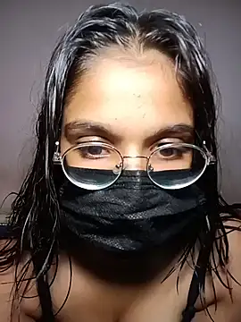 Snapshot of Your_SugarBaby- chatting on 06-21-26, 05:59 Your SugarBaby- online show from 06-21-26, 05:59