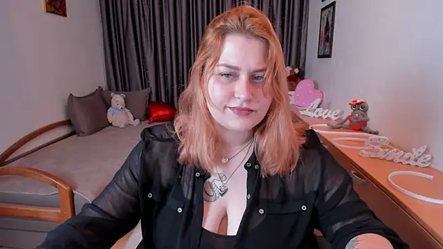 NoraLiin online show from 06-11-26, 07:34