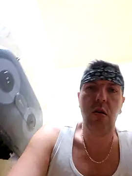 Snapshot of ZackChambersxxx chatting on 11-27-25, 11:40 ZackChambersxxx online show from 11-27-25, 11:40