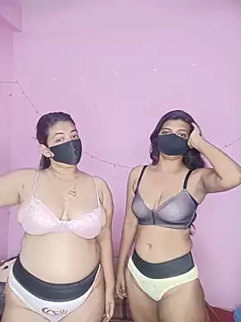 Loving Naughtycouple online show from 05-30-26, 04:20
