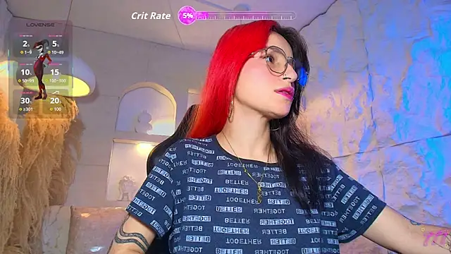 Snapshot of Moon_Red_r chatting on 05-05-26, 12:35 Moon Red r online show from 05-05-26, 12:35