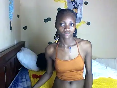Snapshot of LunaNior chatting on 07-25-26, 03:15 LunaNior online show from 07-25-26, 03:15