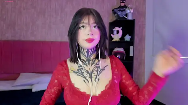 Snapshot of hanna_riu chatting on 06-10-26, 01:32 hanna riu online show from 06-10-26, 01:32