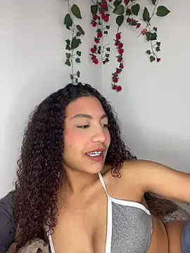 Daphnne Curly online show from 05-15-26, 02:29