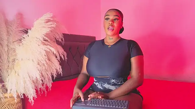 Thalyanna ebonny online show from 05-01-26, 05:23