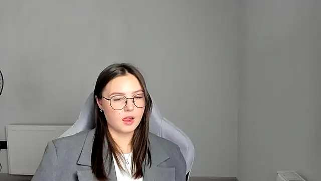 Regina cute  online show from 07-10-26, 01:14