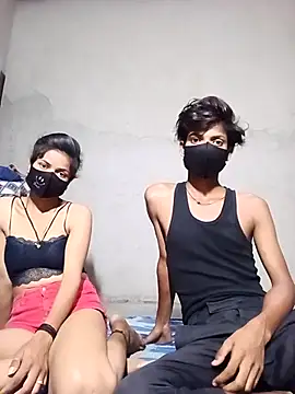 HOTS-COUPLES online show from 04-26-26, 02:53