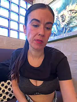 dulceflor25 online show from 04-25-26, 11:57