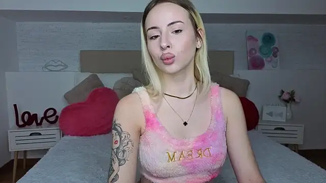 Bella crazyy online show from 05-29-26, 08:40