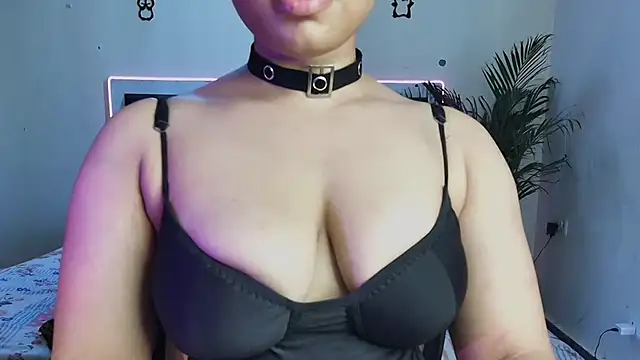Snapshot of cherry_jerry chatting on 05-18-26, 05:02 cherry jerry online show from 05-18-26, 05:02