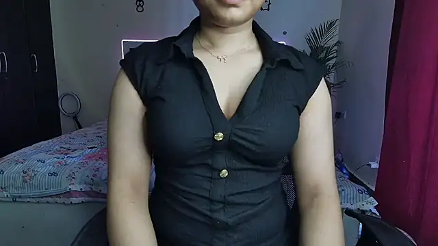 Snapshot of cherry_jerry chatting on 05-19-26, 04:30 cherry jerry online show from 05-19-26, 04:30